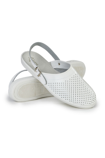 Сабо мужские "Медикал" кожаные цвет белый